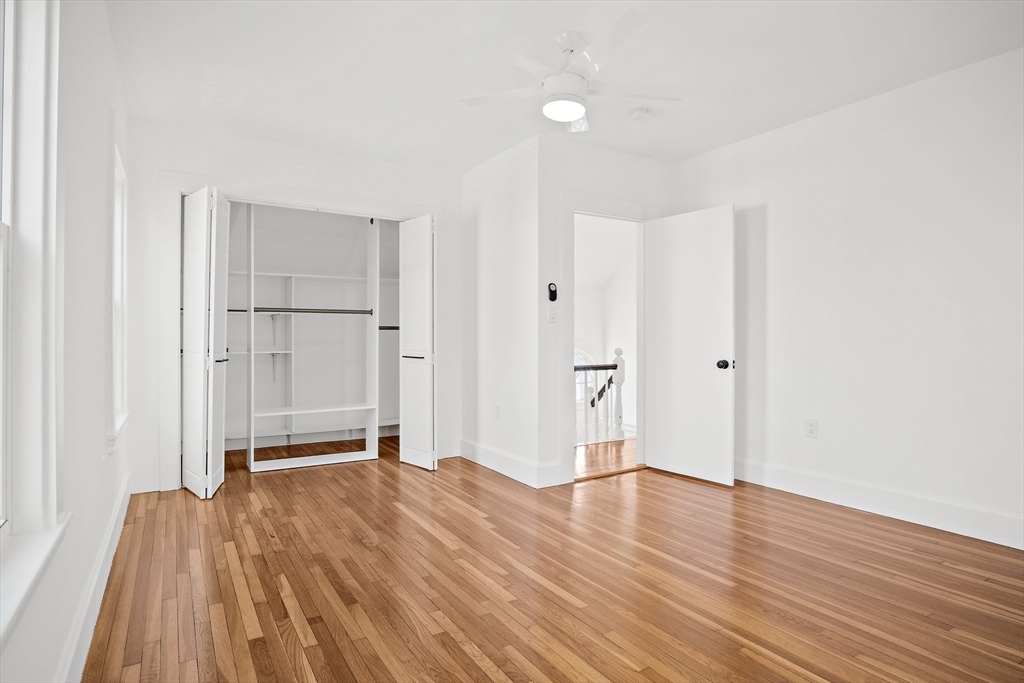 116 Pearl St
