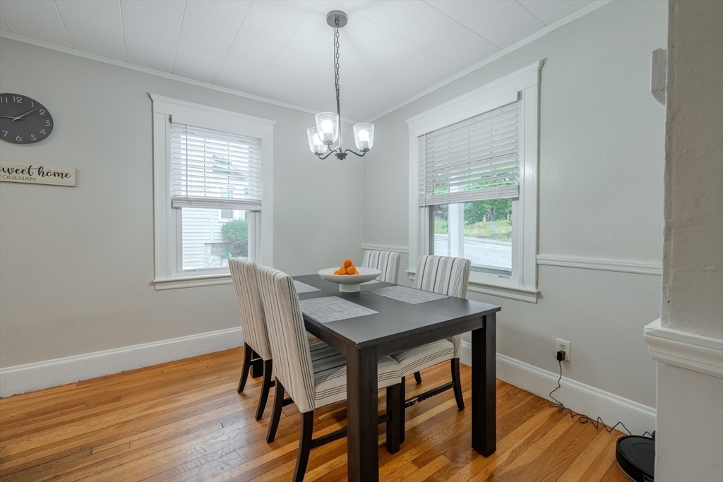 35 Lindenwood Rd