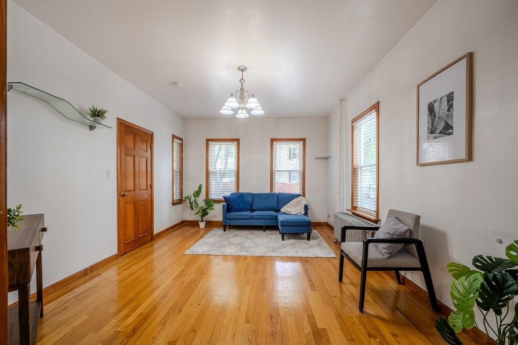 38 Richdale Ave