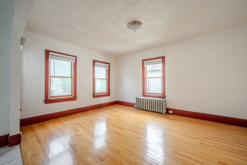 38 Richdale Ave