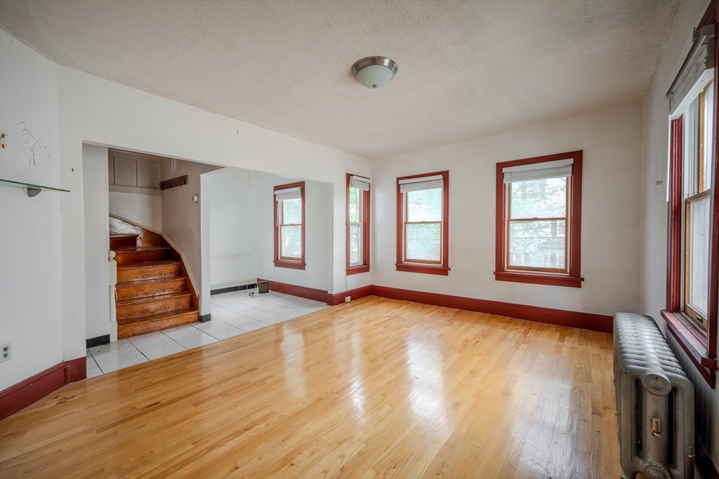 38 Richdale Ave