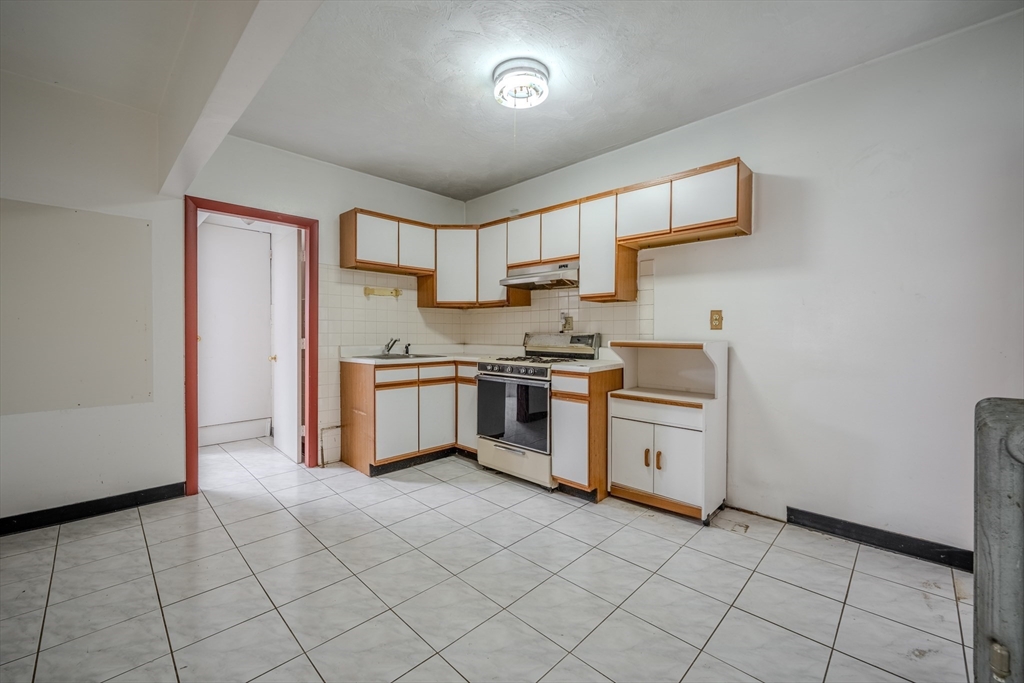 38 Richdale Ave