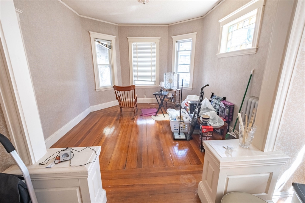 75 Cottage St