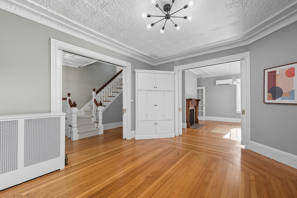 24 Greenville St