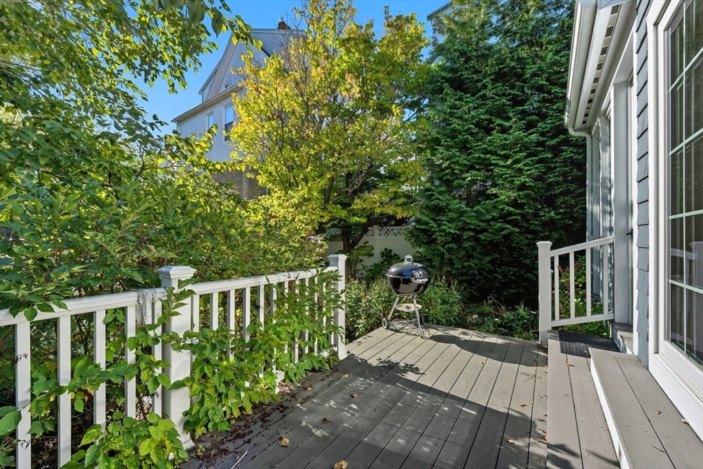 24 Greenville St