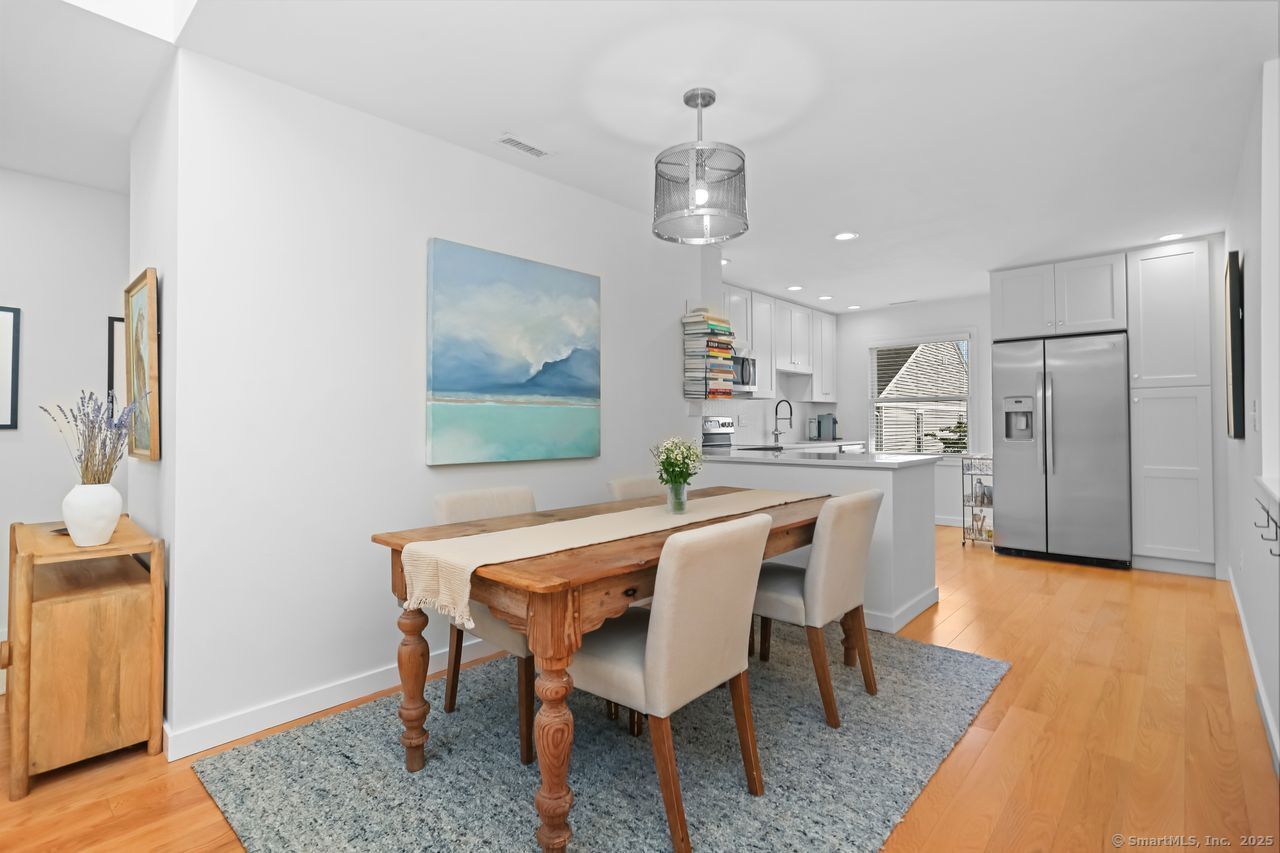 1 Wolfpit Avenue APT 12