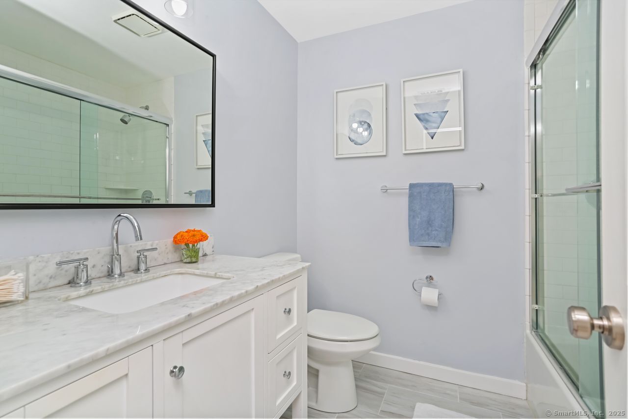 1 Wolfpit Avenue APT 12