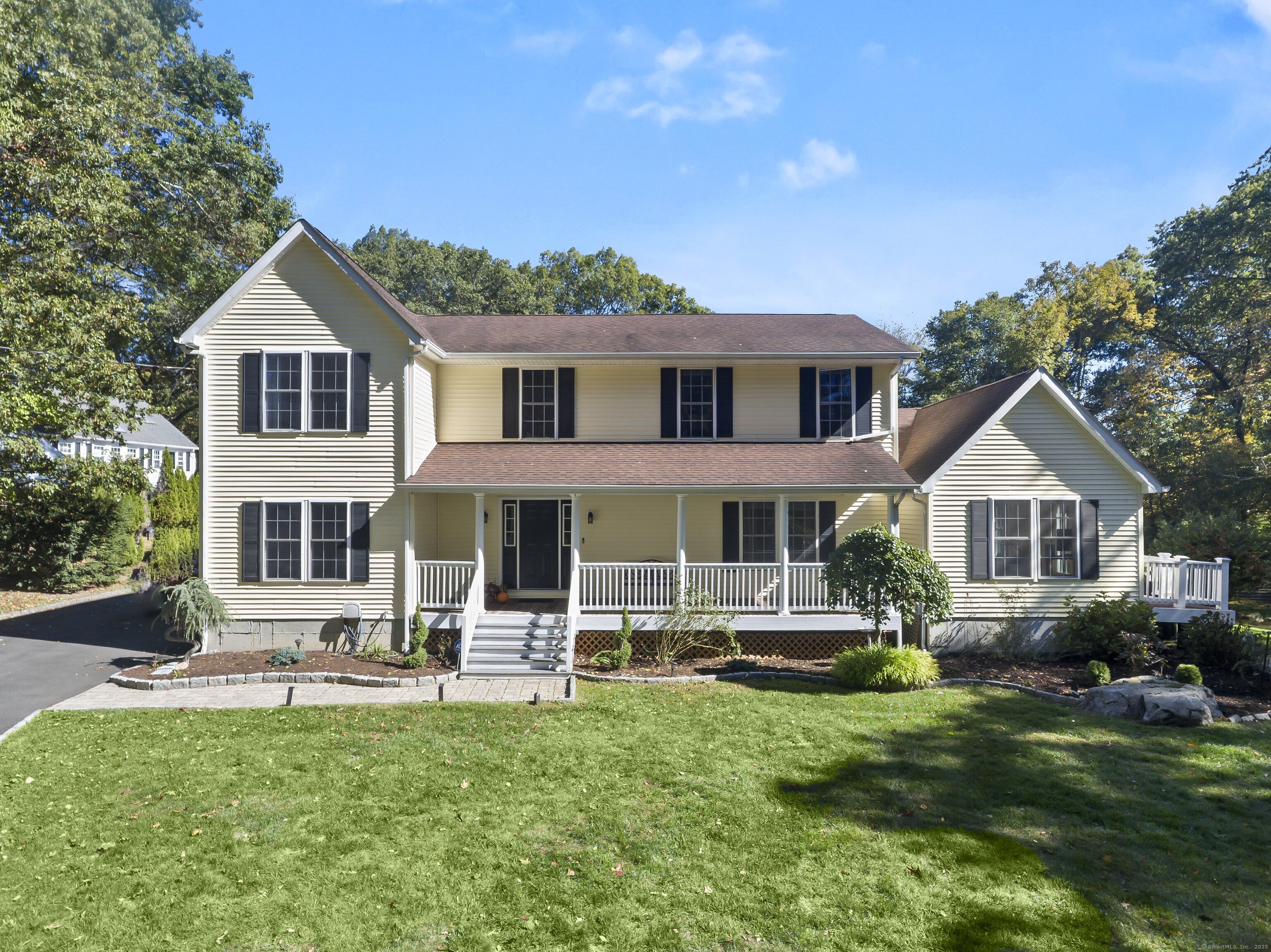 180 East Rocks Road
