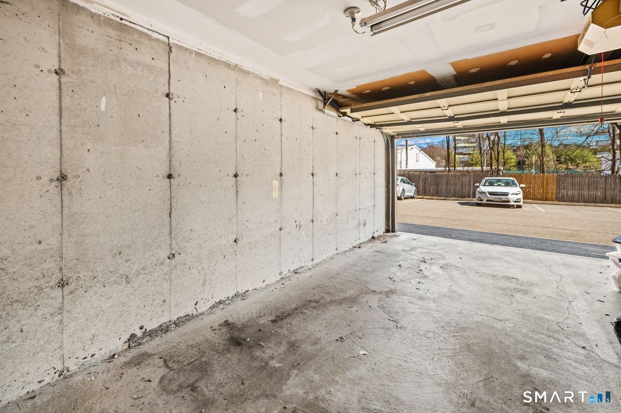 8 Oakwood Avenue APT B13