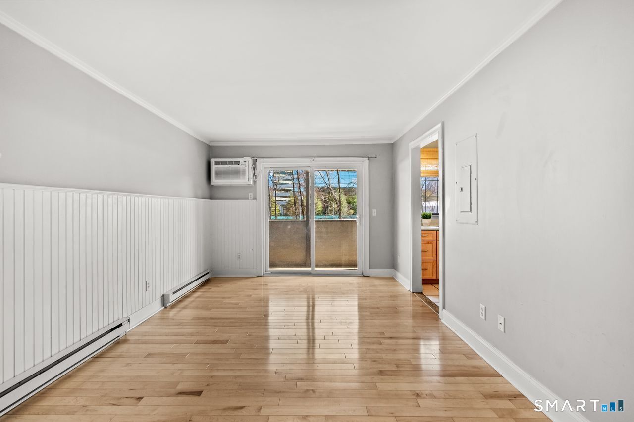 8 Oakwood Avenue APT B13