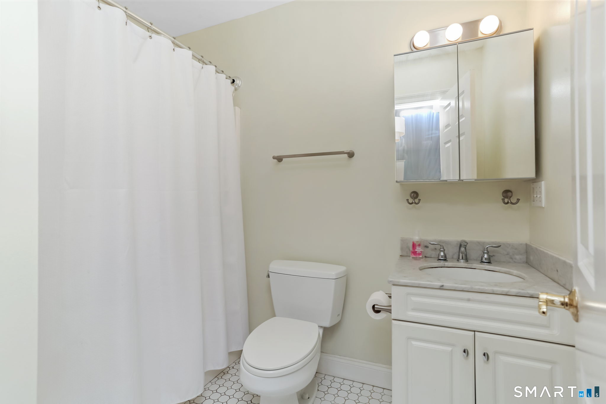 16-18 Ann Street Unit: 24
