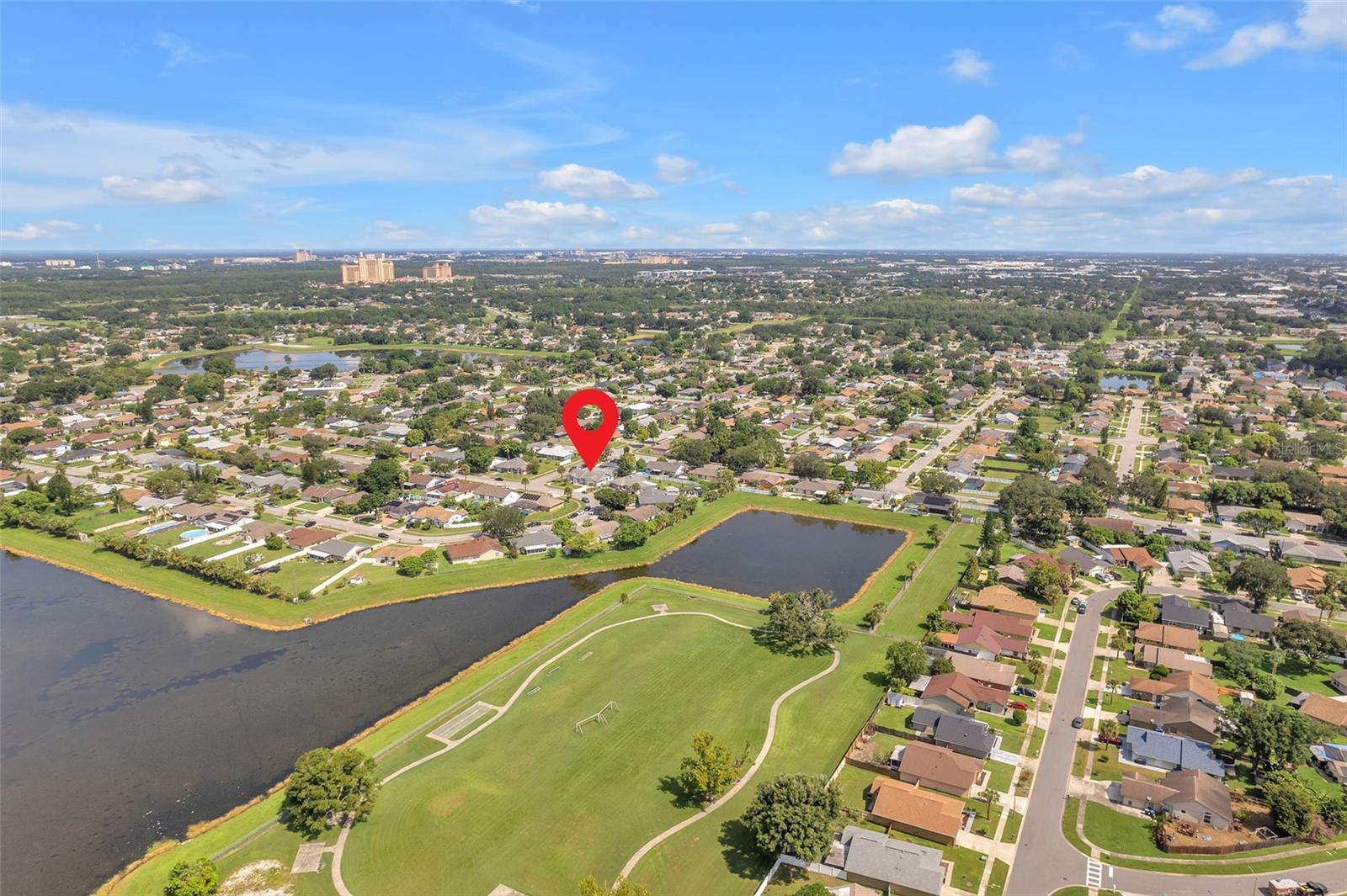 2200 BAY LEAF DR