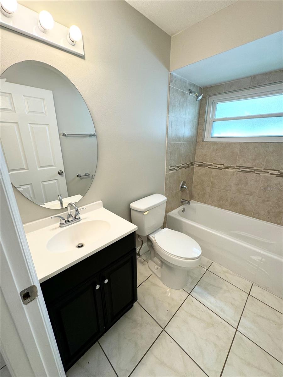 307 COLONADE CT