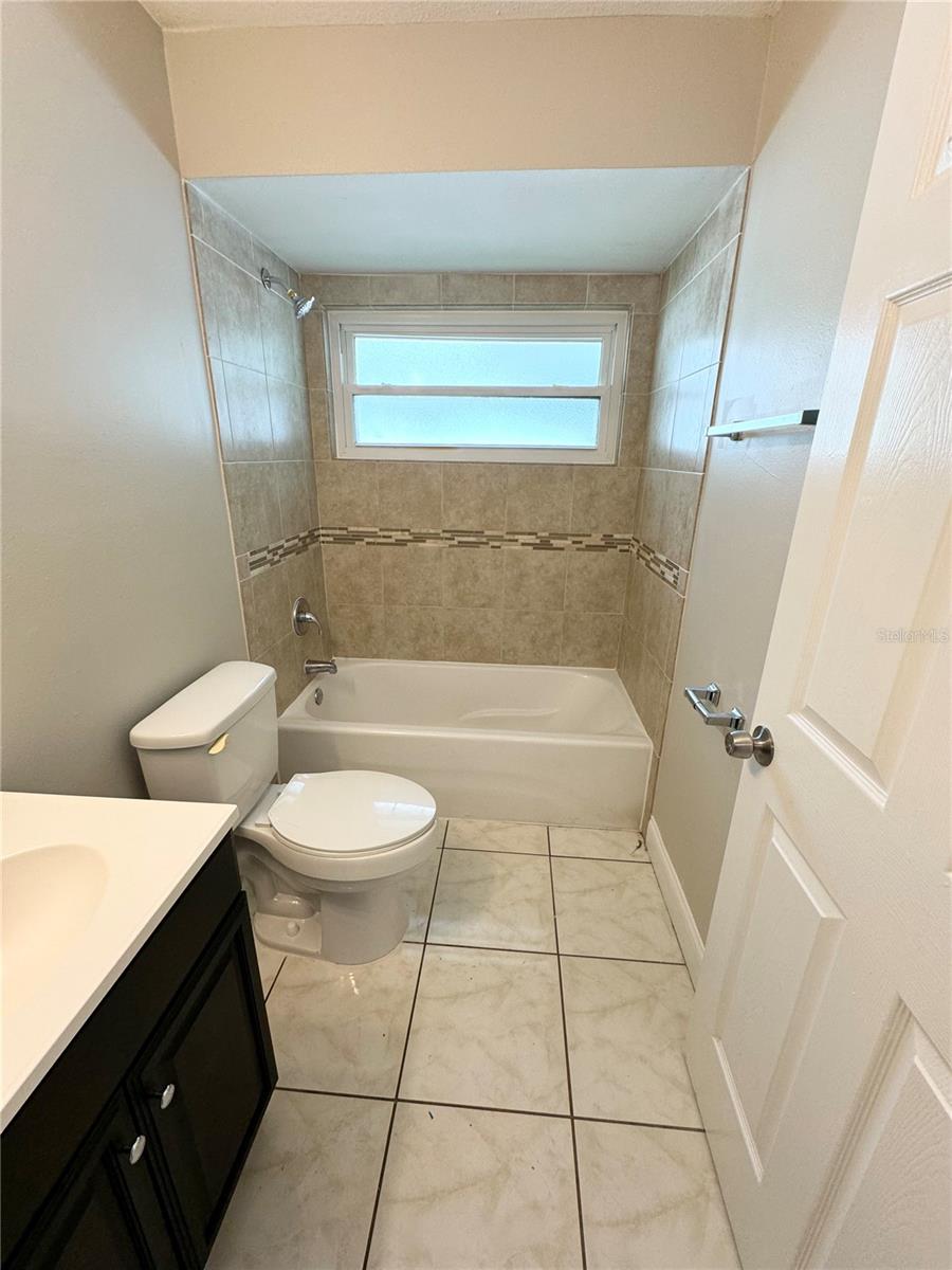 307 COLONADE CT