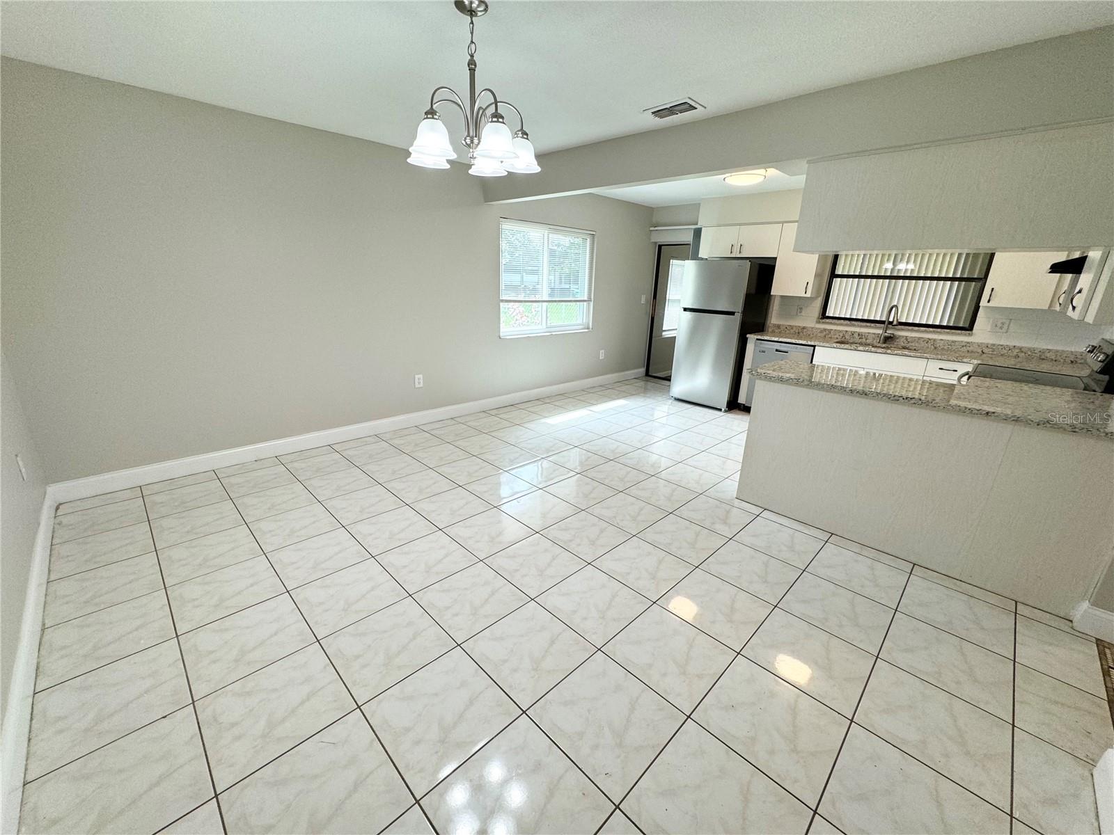 307 COLONADE CT
