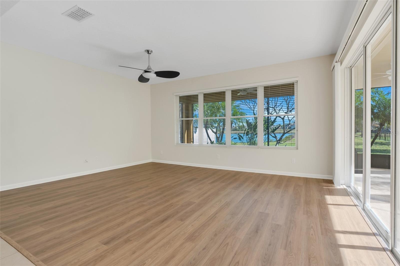 7343 DEREXA DR