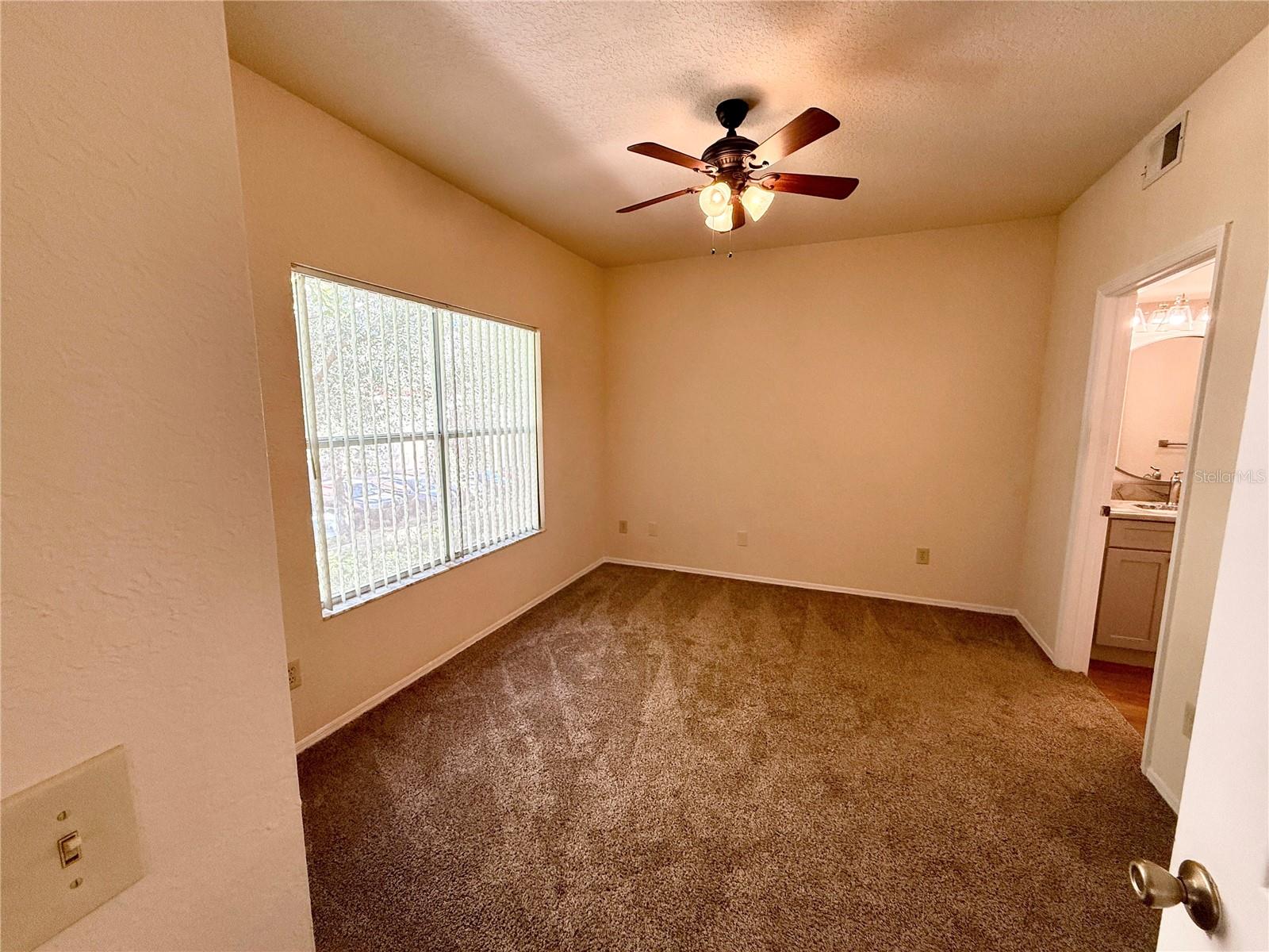 824 CAMARGO WAY #204