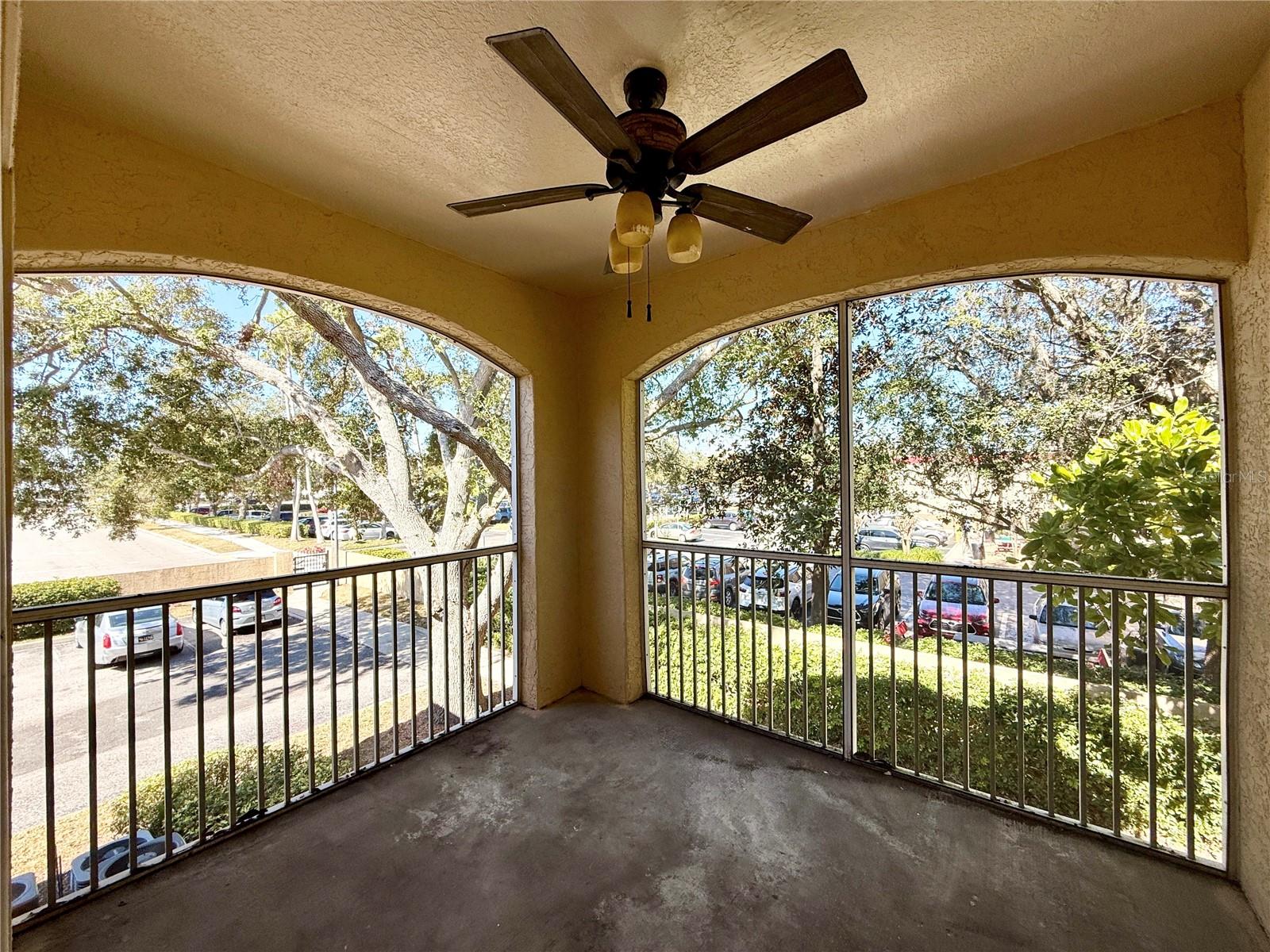 824 CAMARGO WAY #204
