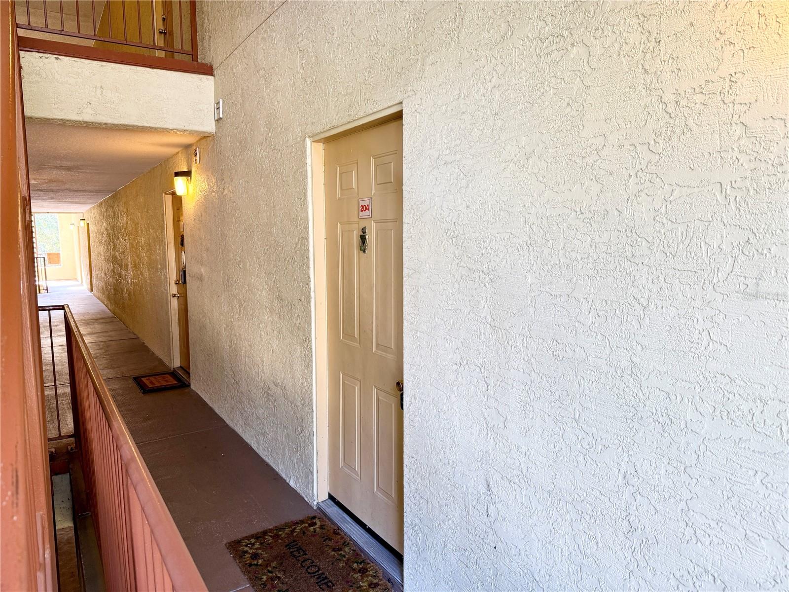 824 CAMARGO WAY #204