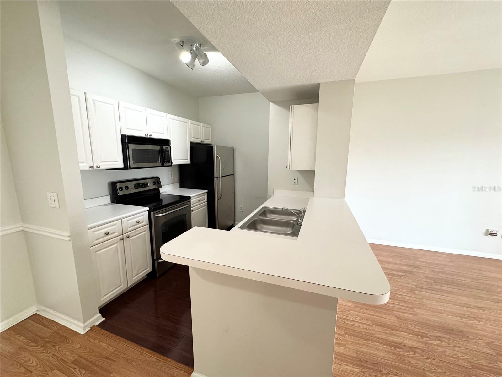 2013 TIZEWELL CIR #1408