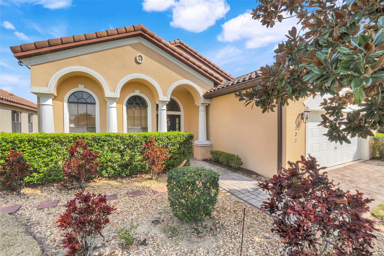 323 VILLA SORRENTO CIR