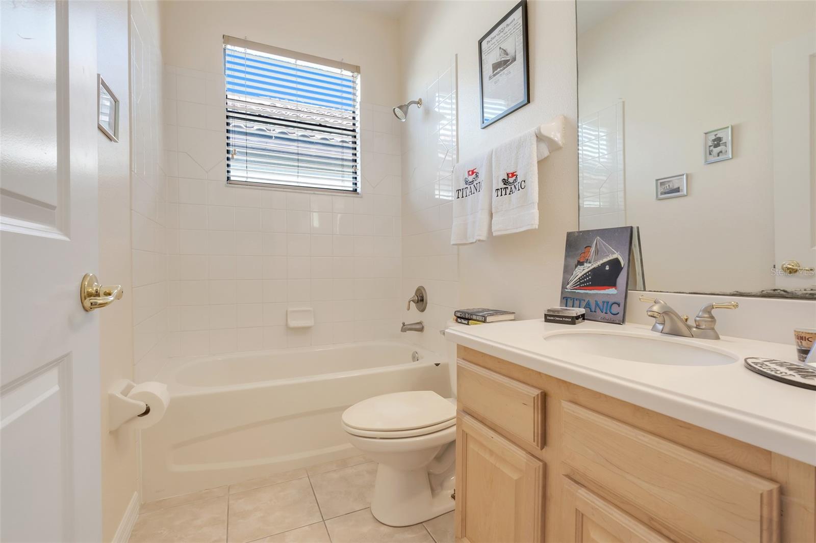 323 VILLA SORRENTO CIR