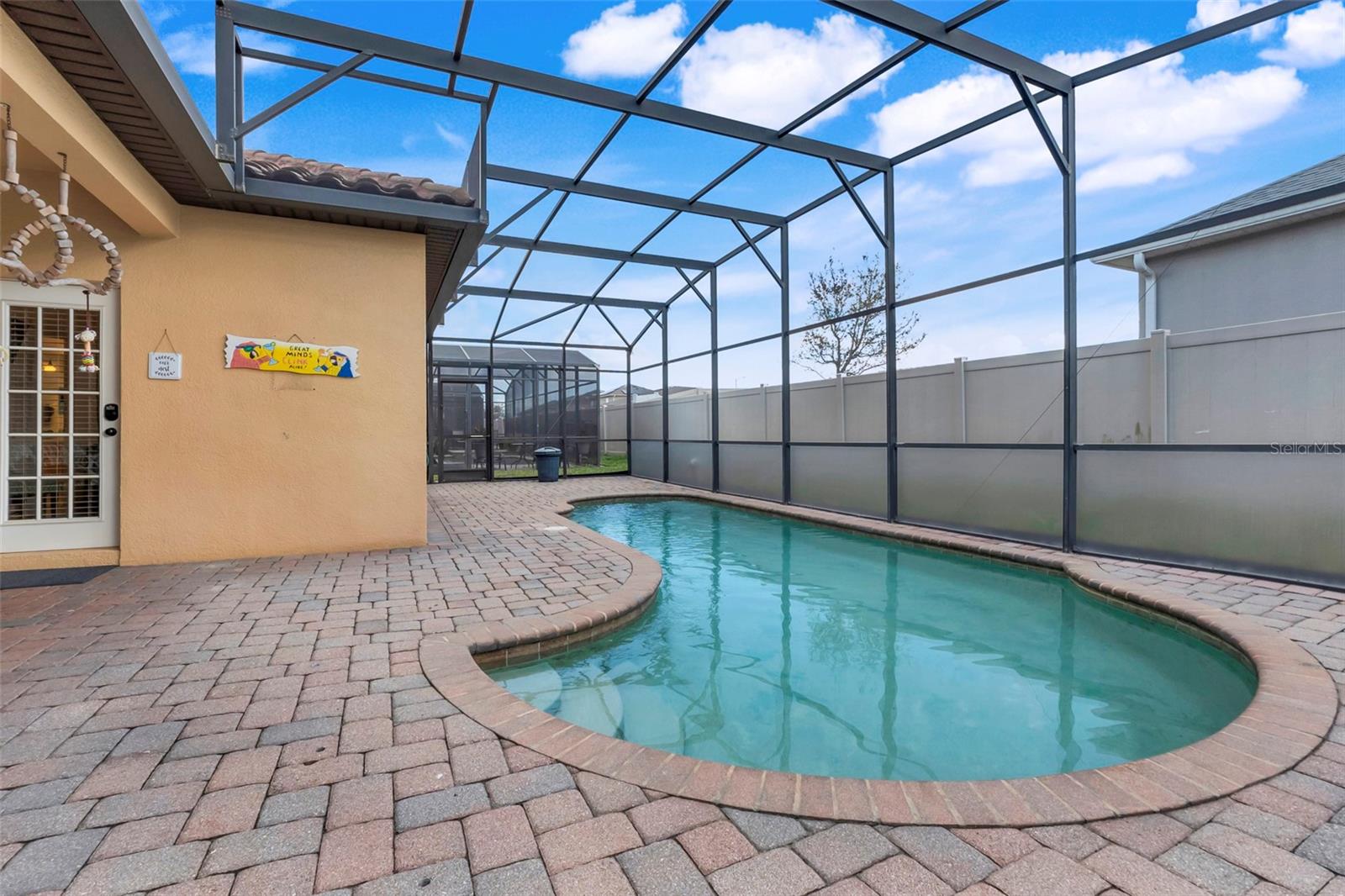 323 VILLA SORRENTO CIR