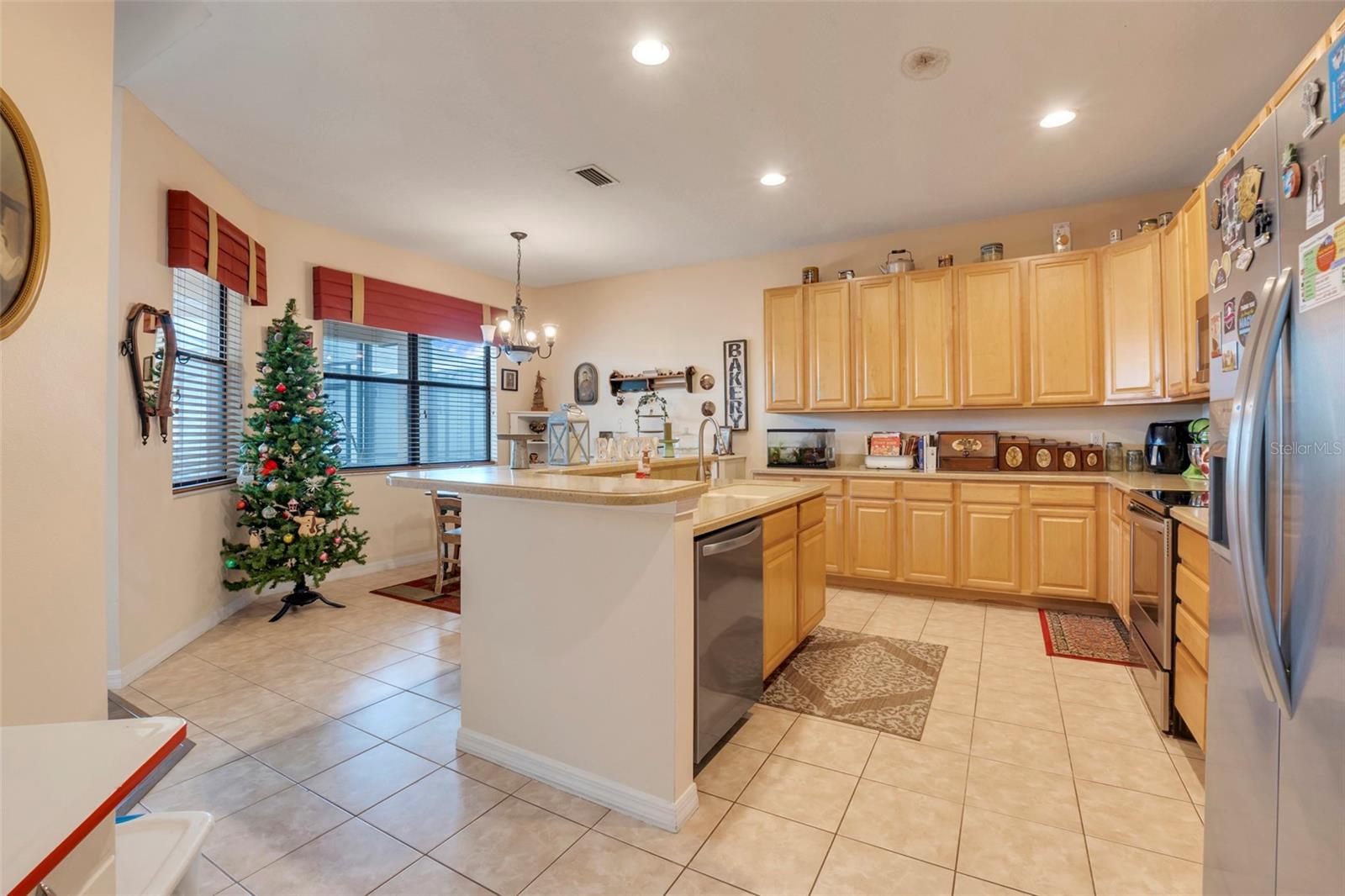 323 VILLA SORRENTO CIR