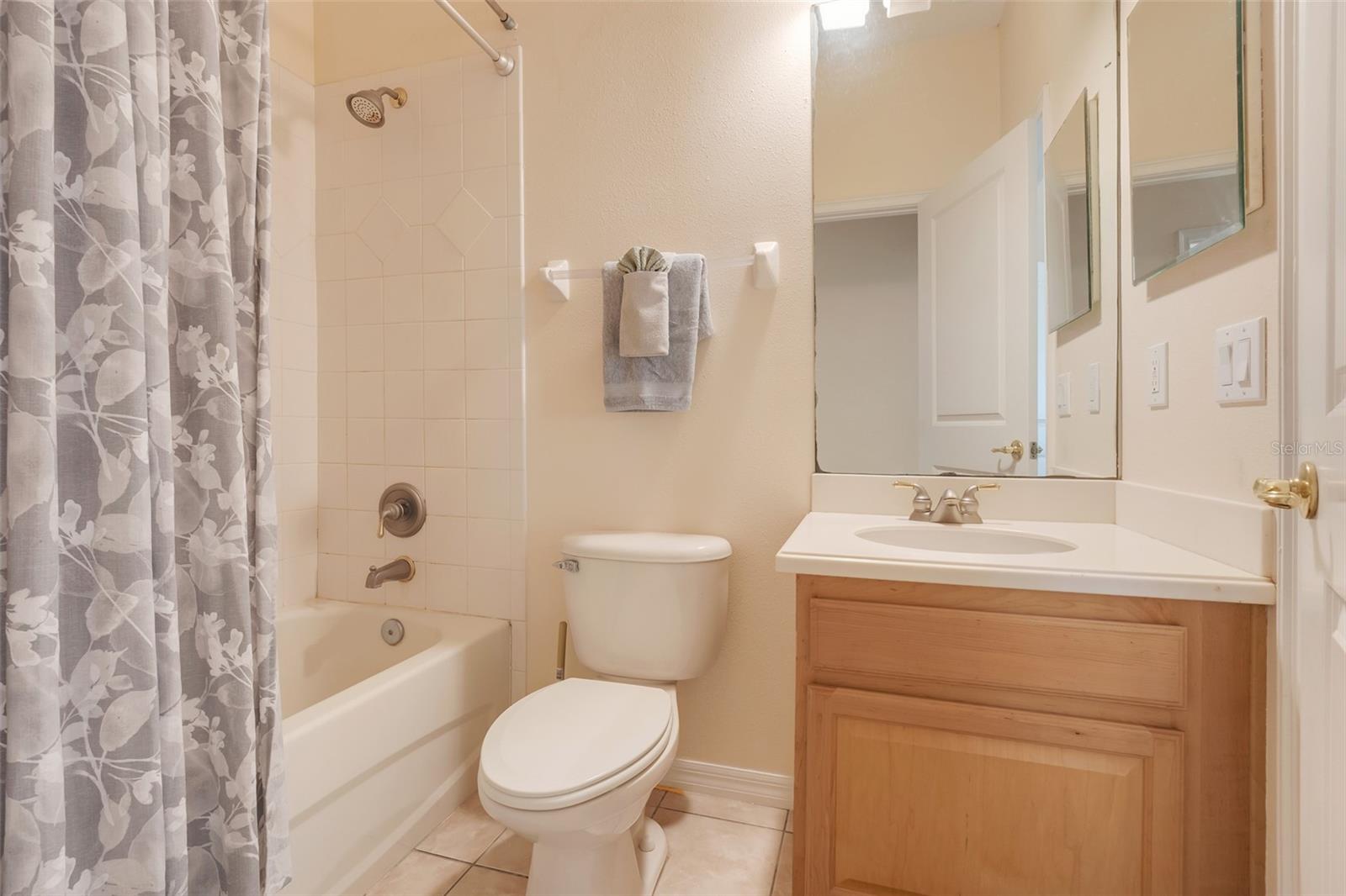 323 VILLA SORRENTO CIR