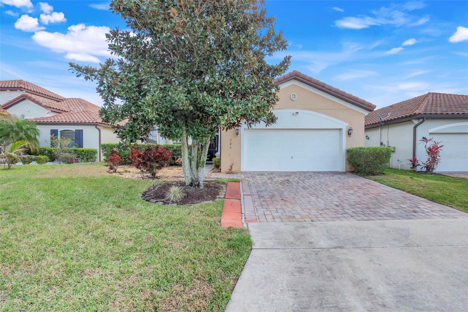 323 VILLA SORRENTO CIR