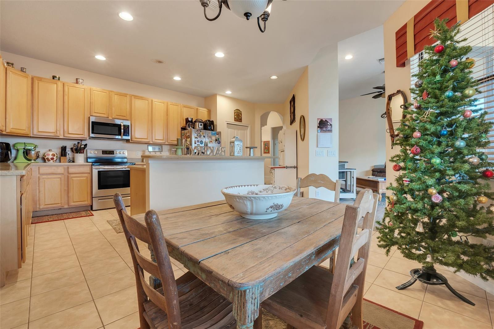 323 VILLA SORRENTO CIR