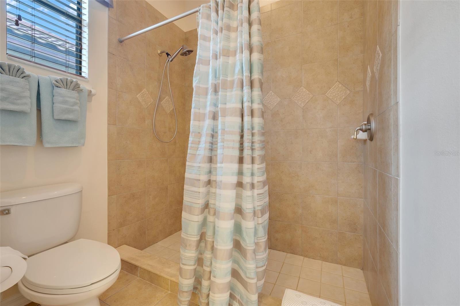 323 VILLA SORRENTO CIR