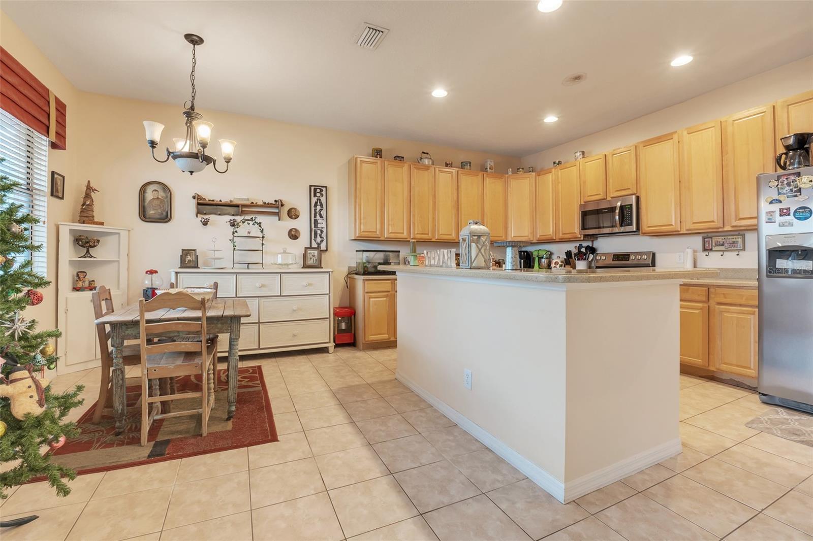 323 VILLA SORRENTO CIR