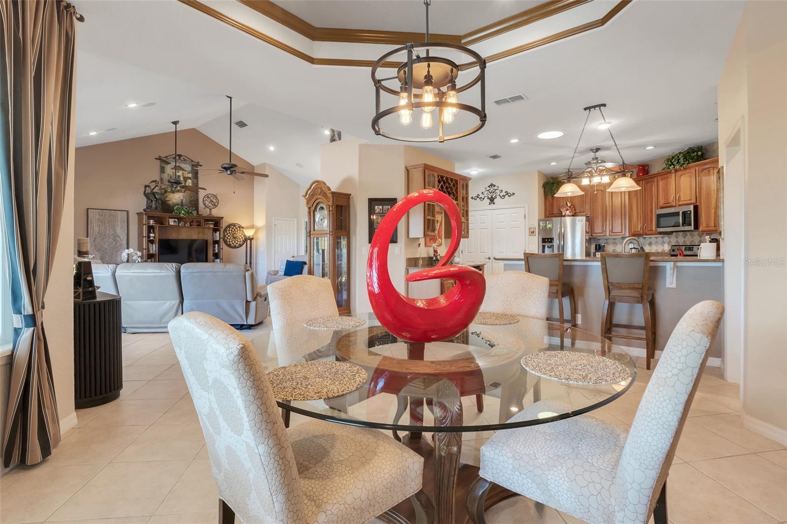 10544 SPRING LAKE DR