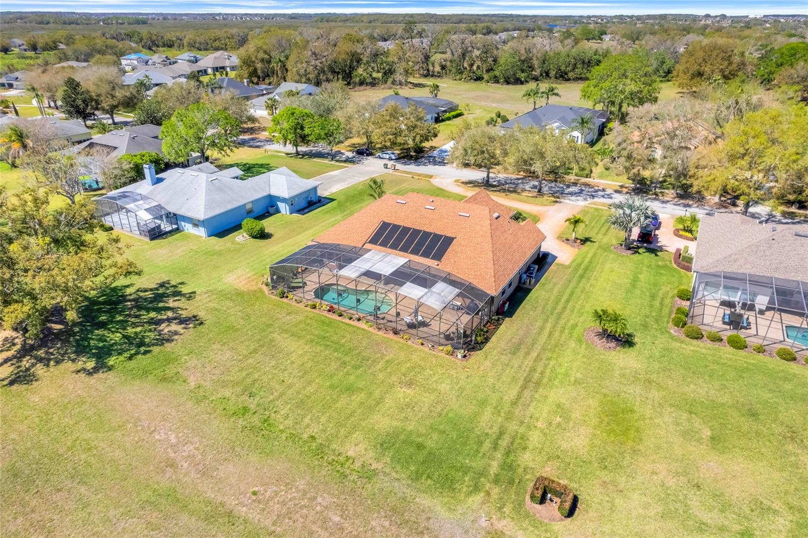 10544 SPRING LAKE DR