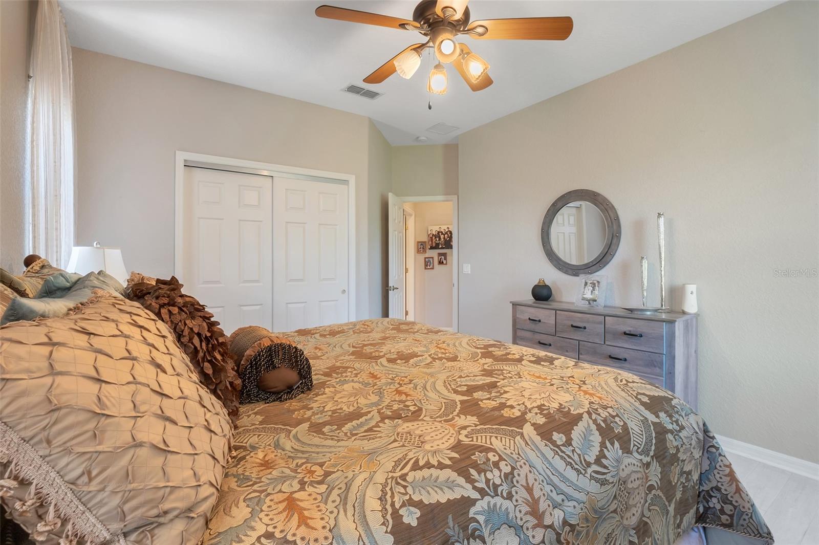 10544 SPRING LAKE DR