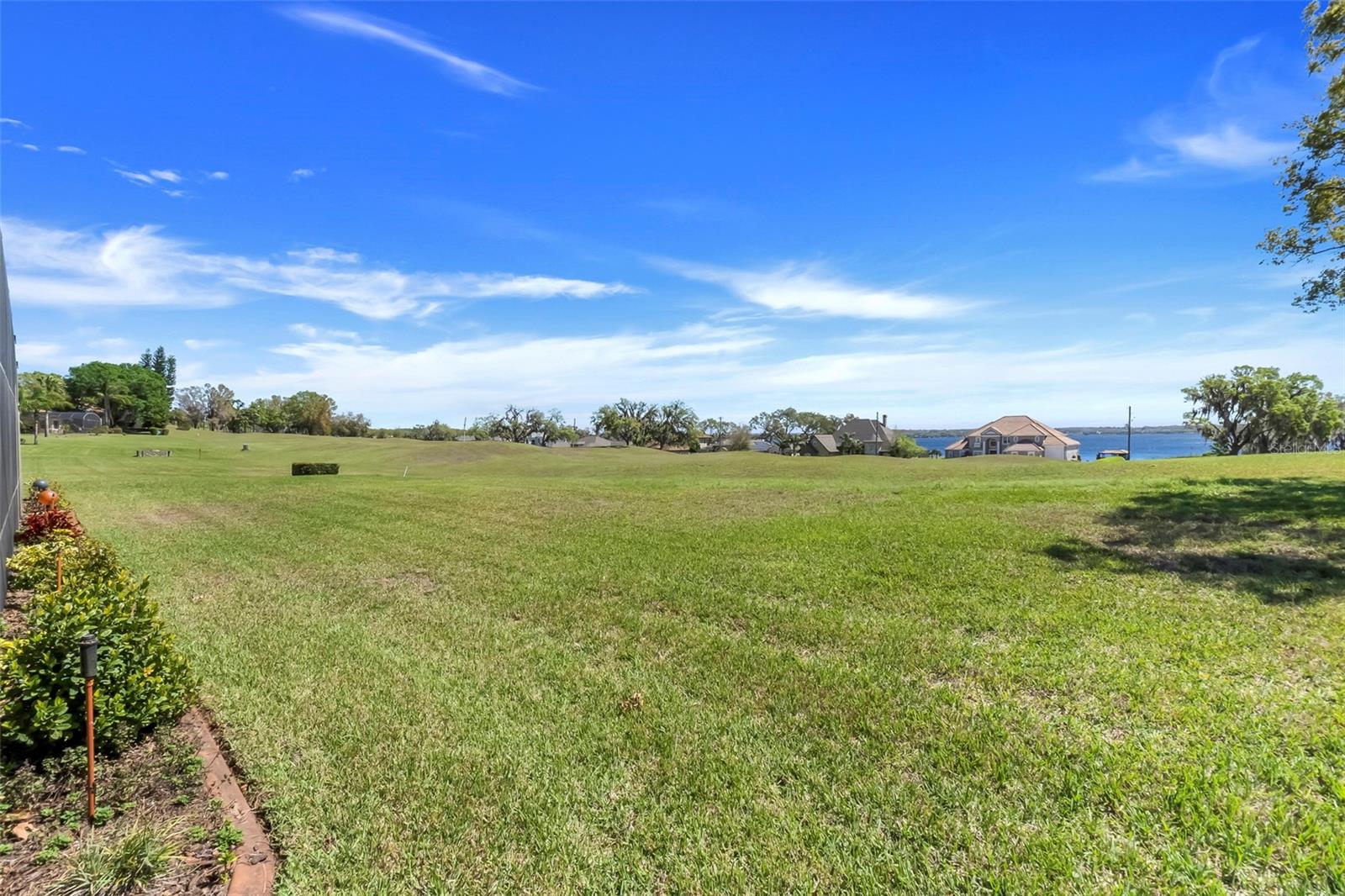 10544 SPRING LAKE DR