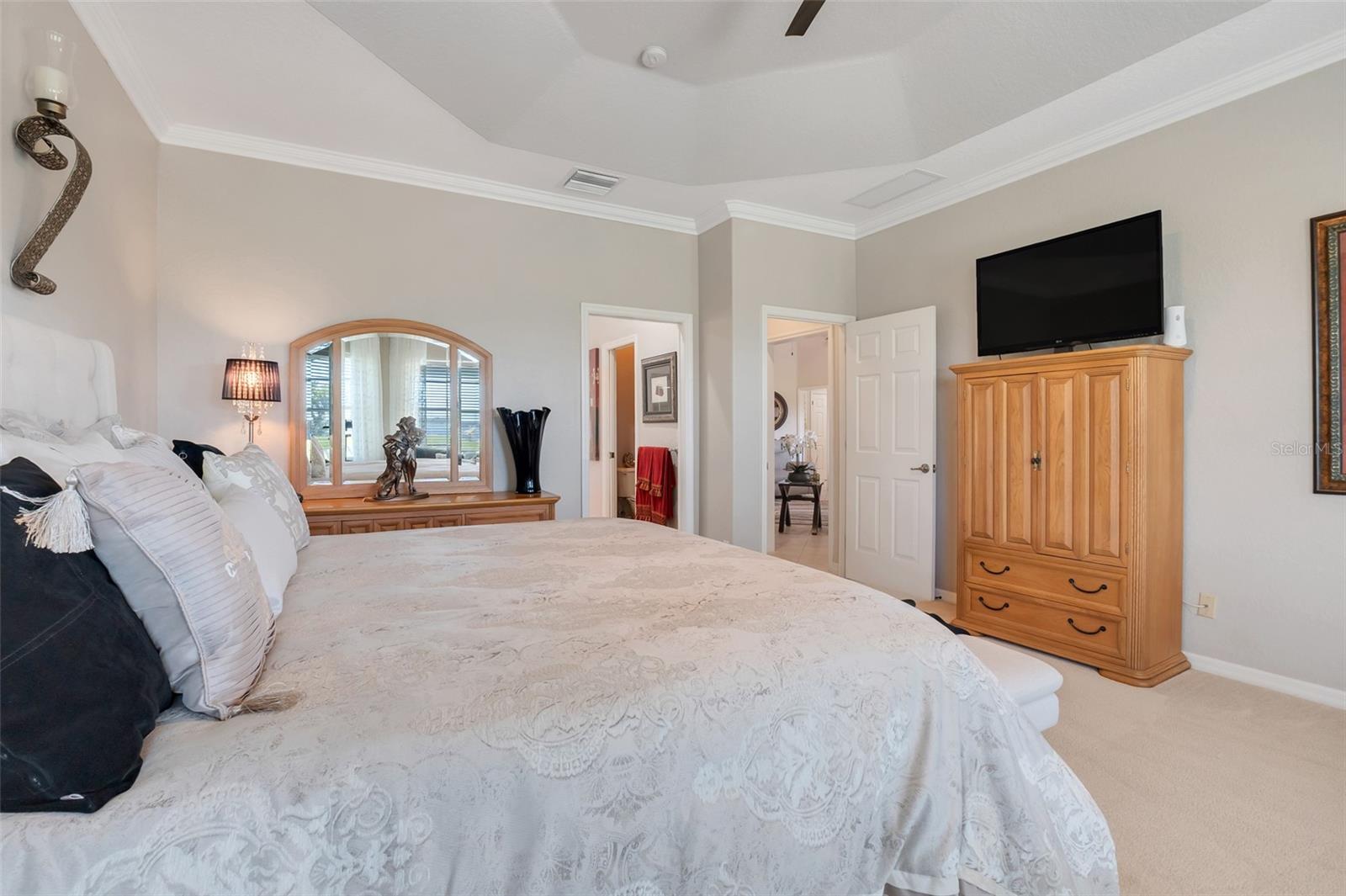 10544 SPRING LAKE DR