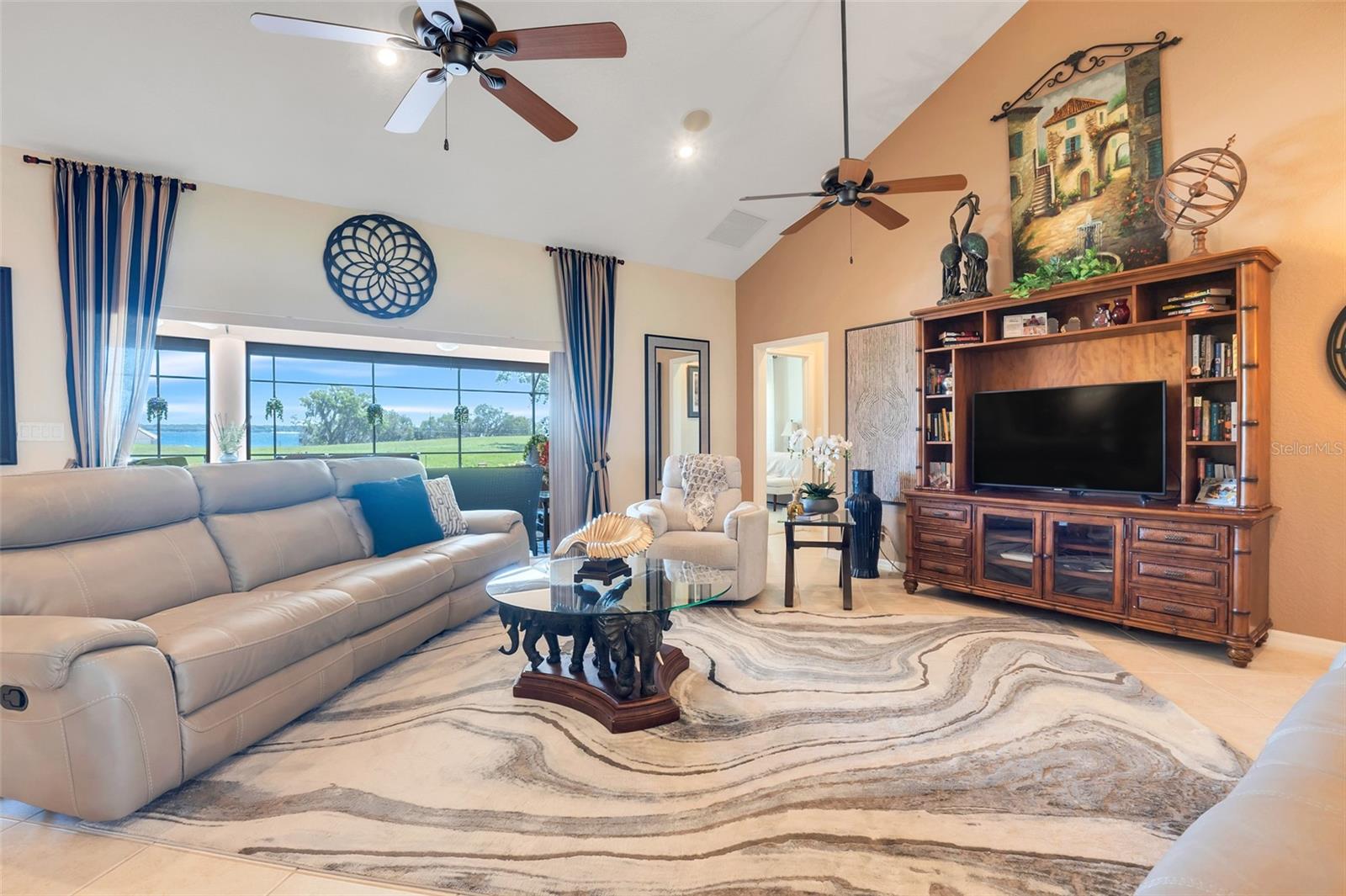 10544 SPRING LAKE DR