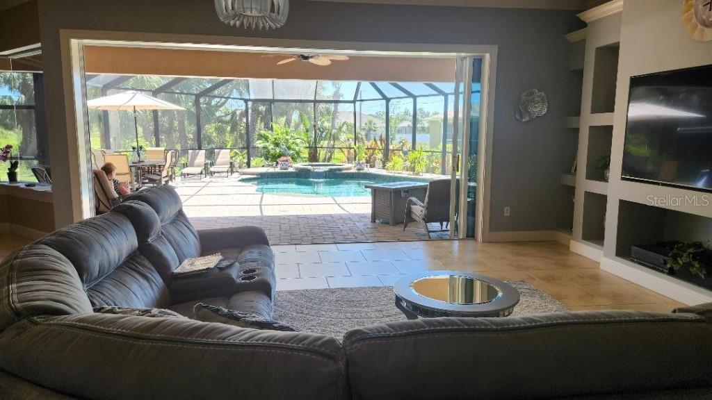 2668 JABLO CIR