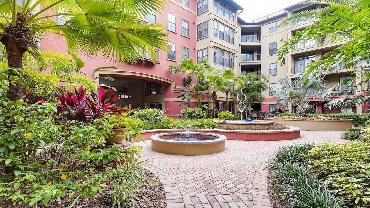 911 N ORANGE AVE #117