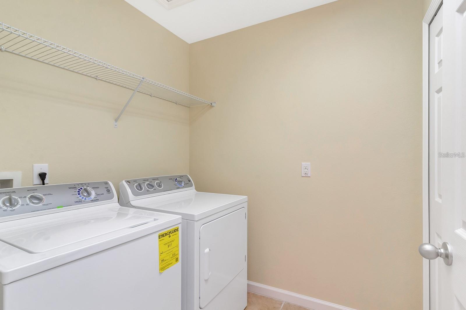 10242 PARK COMMONS DR