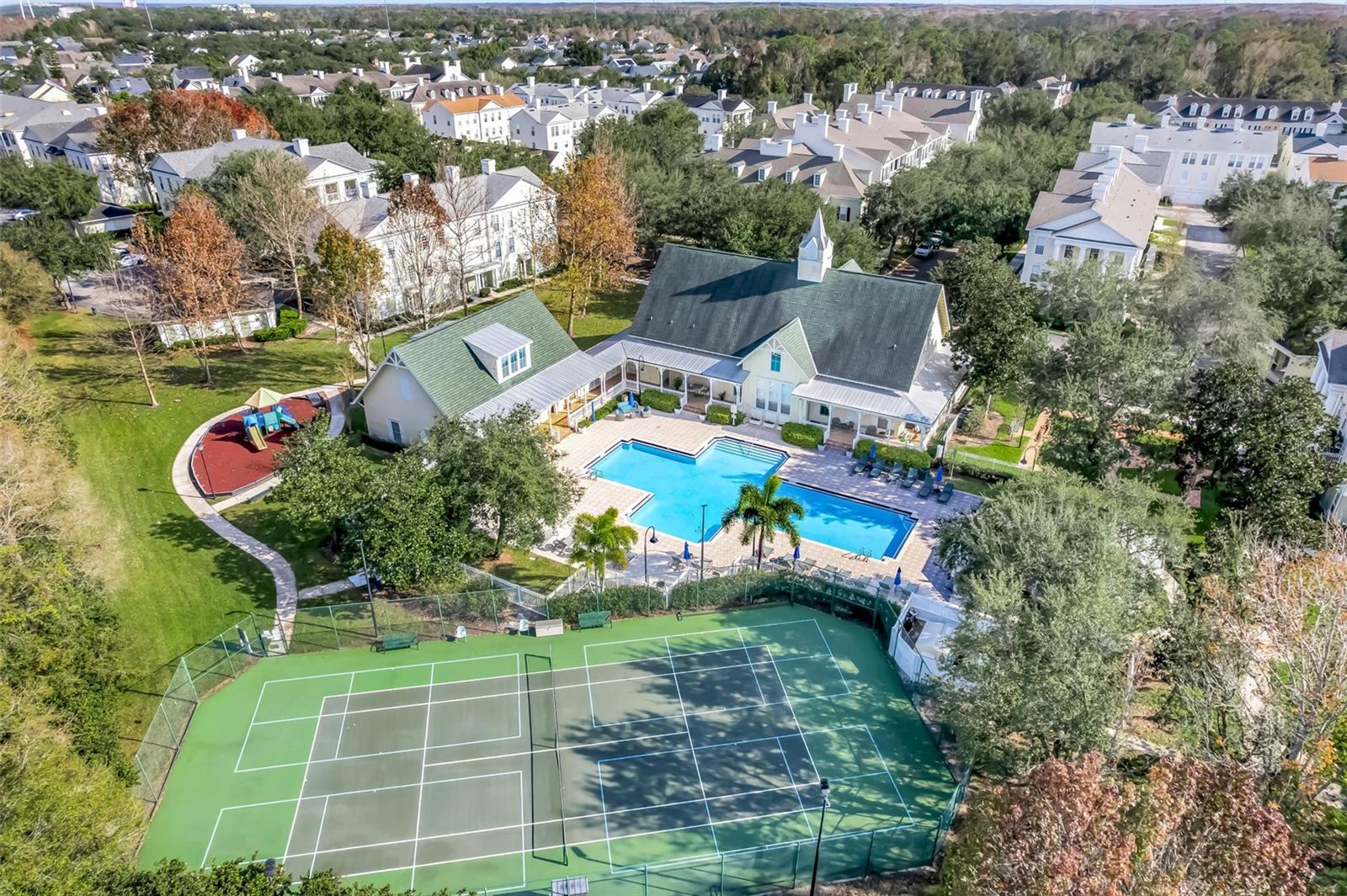 235 GOLDENRAIN DR #301