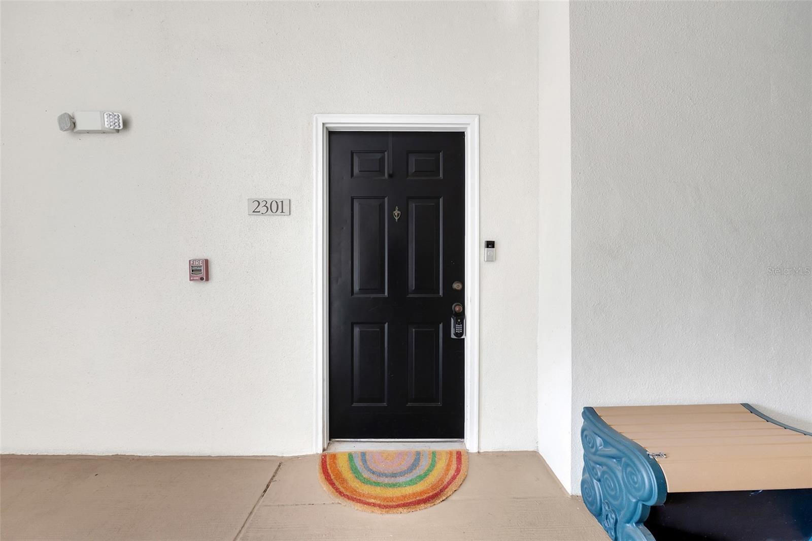 235 GOLDENRAIN DR #301