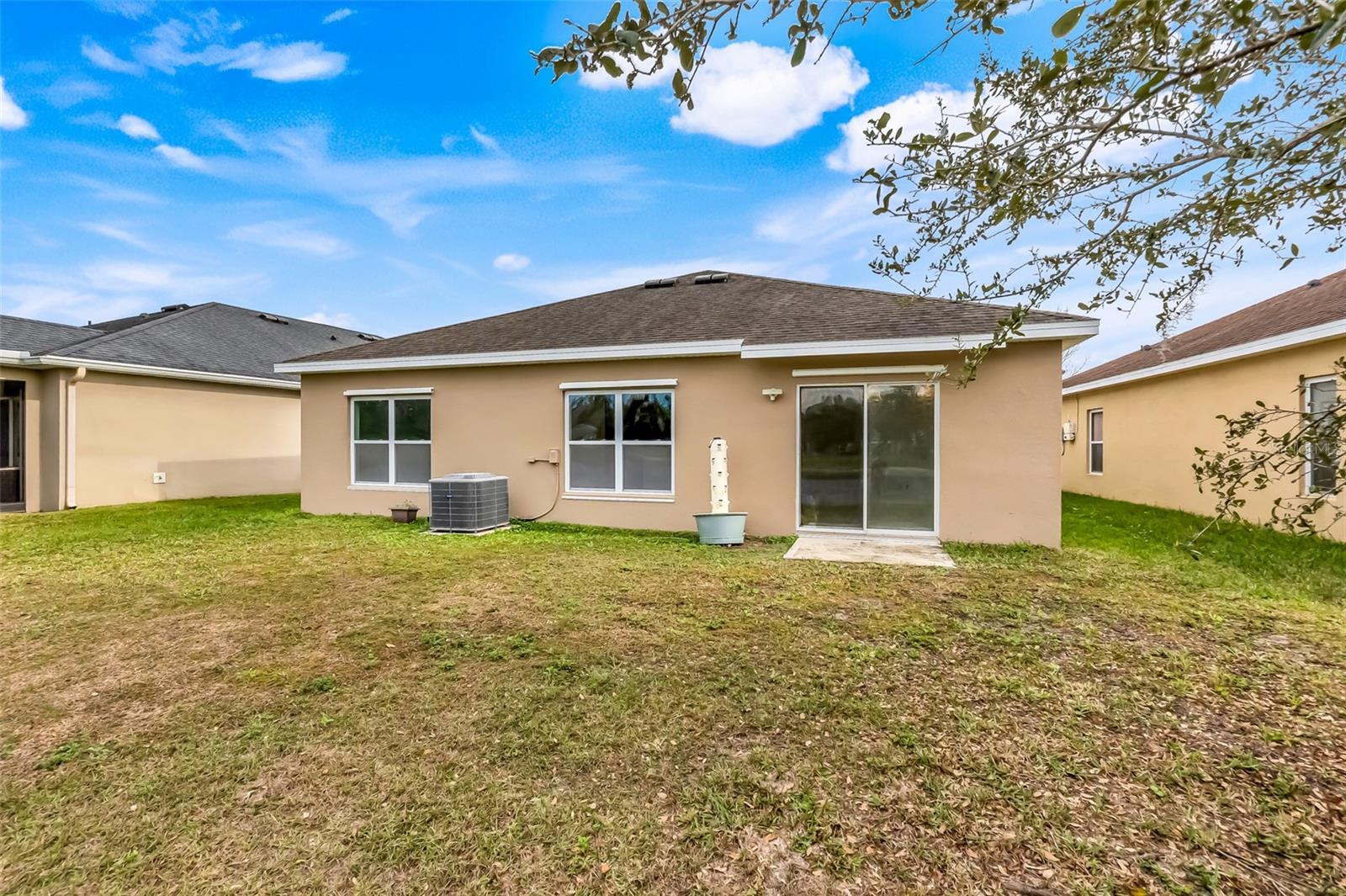 4816 ROCKVALE DR