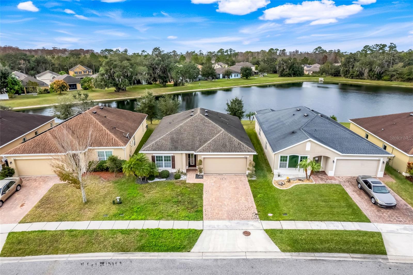 4816 ROCKVALE DR