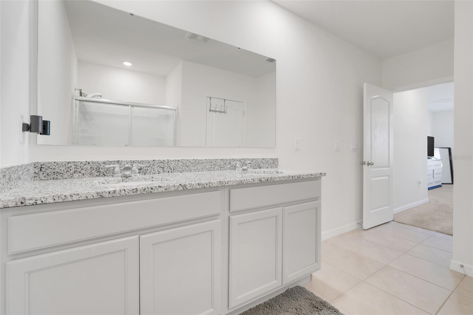 11400 AMBER RIDGE DR