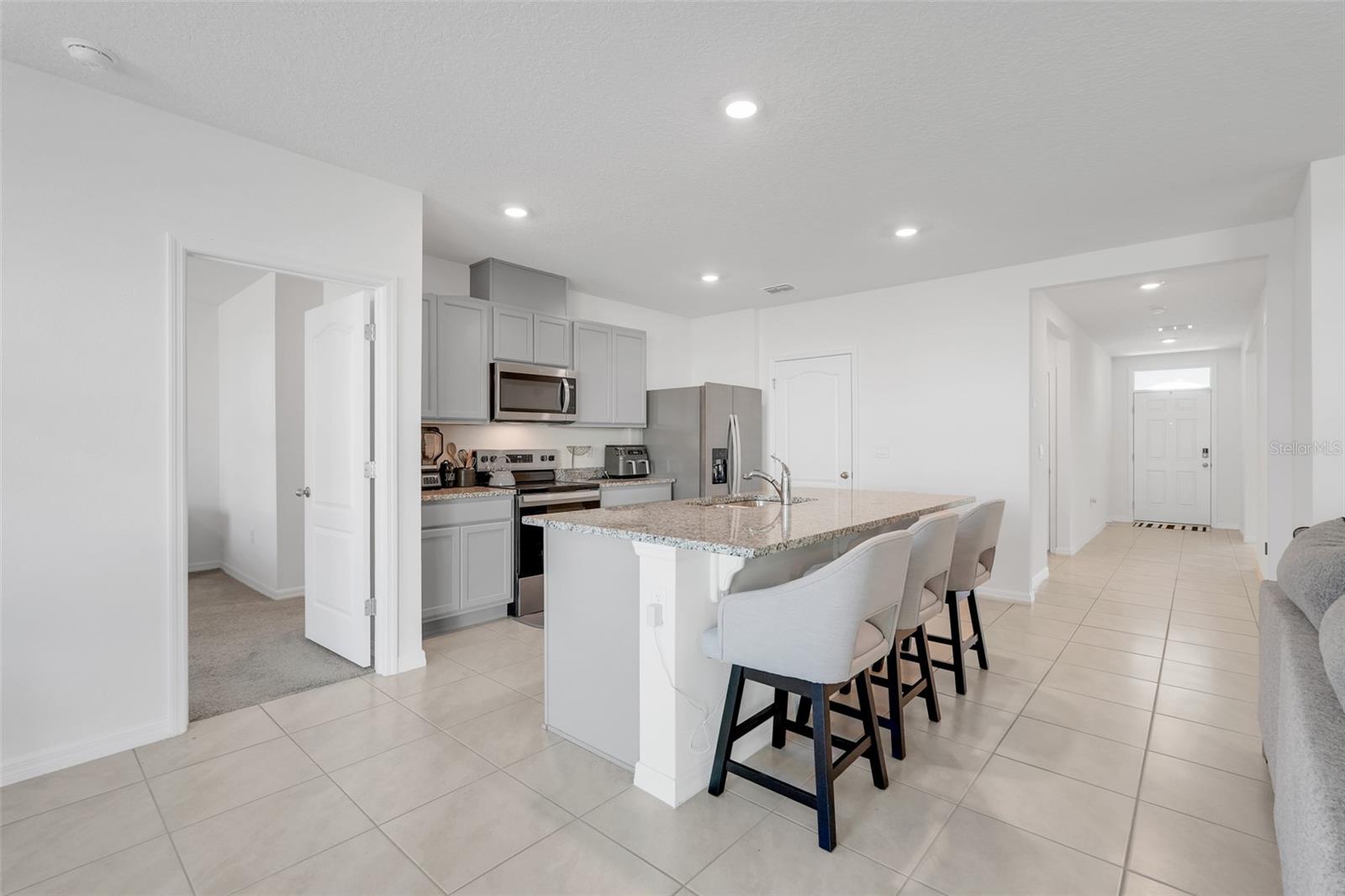 11400 AMBER RIDGE DR