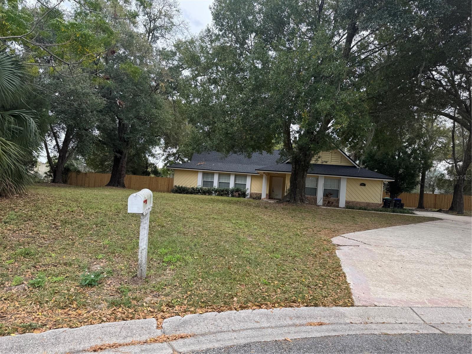 1602 ROBERTS LANDING RD