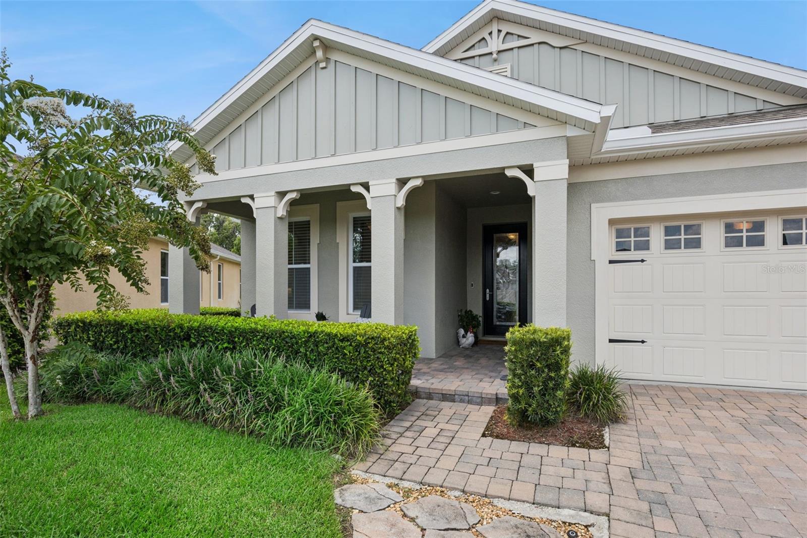1048 WOOD DALE CIR